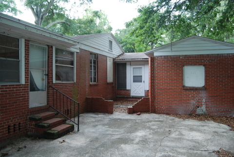 Back Yard to great room